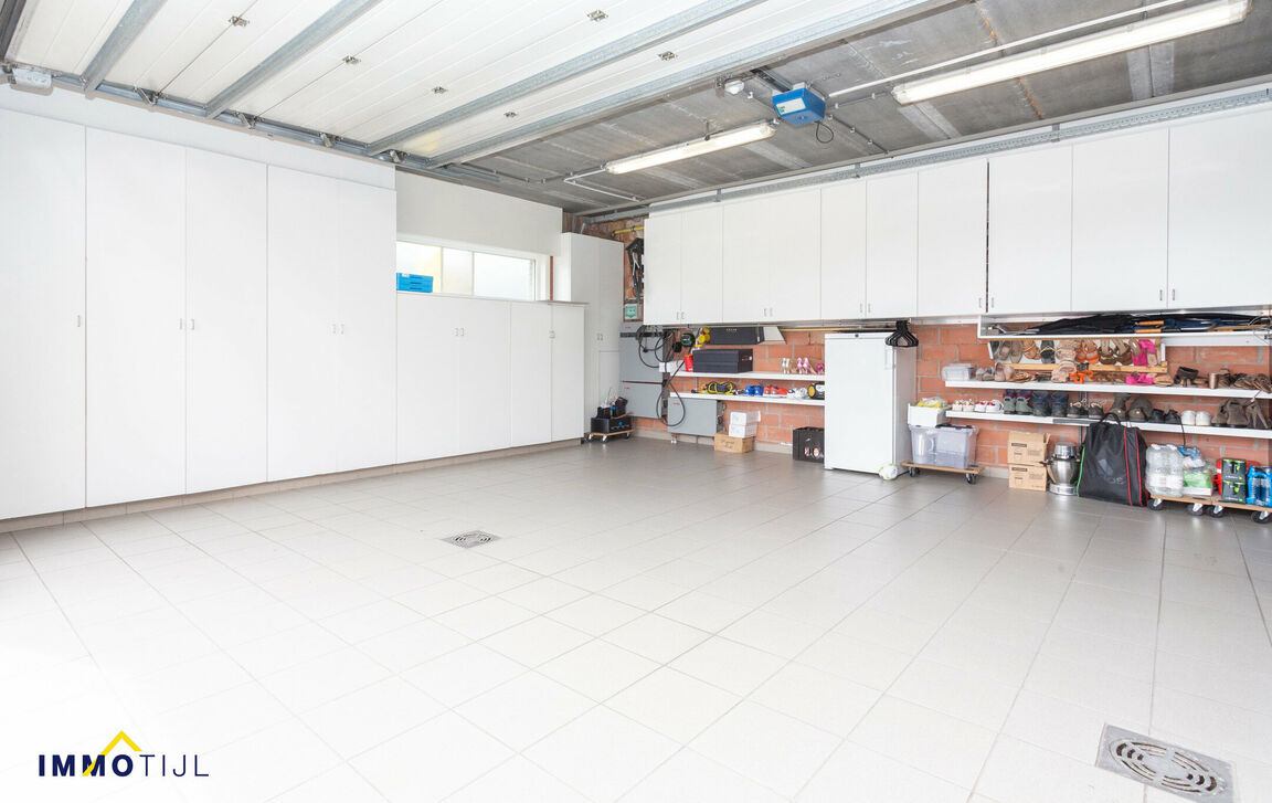 Gebouw voor gemengd gebruik te koop in Dendermonde