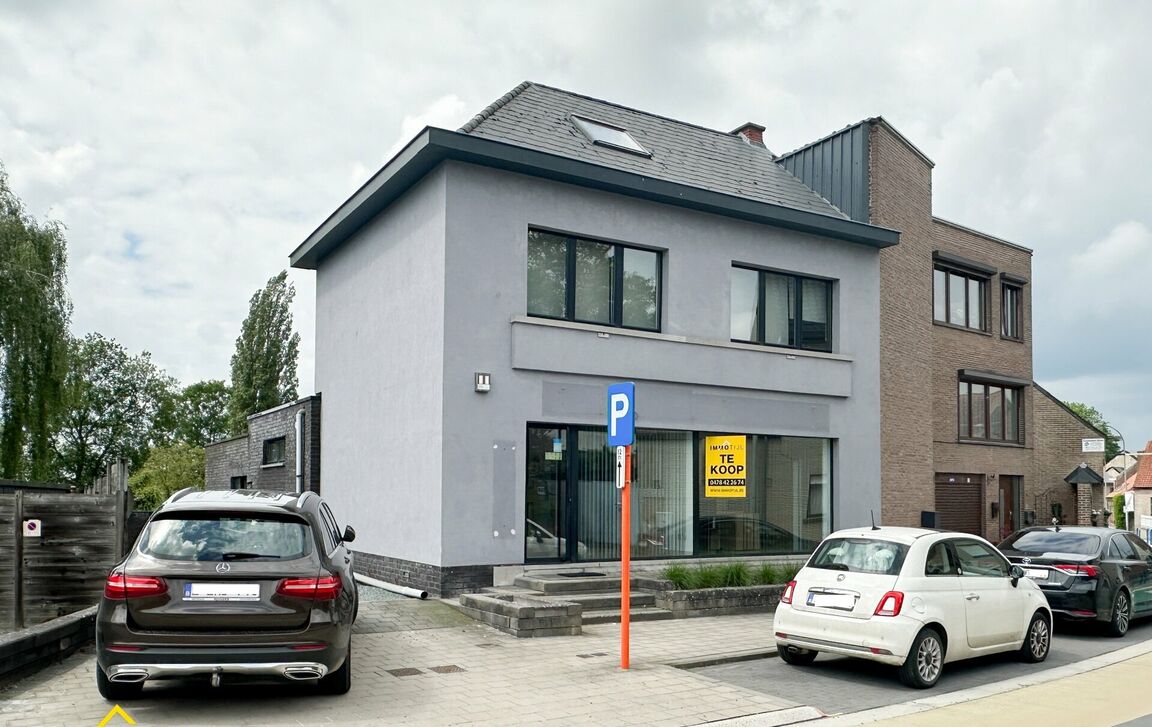 Gebouw voor gemengd gebruik te koop in Moorsel