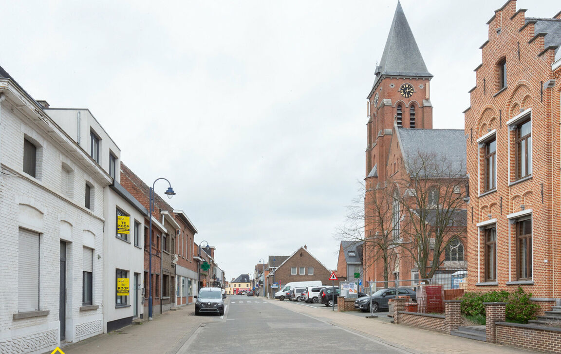 Gelijkvloerse verdieping te koop in Buggenhout