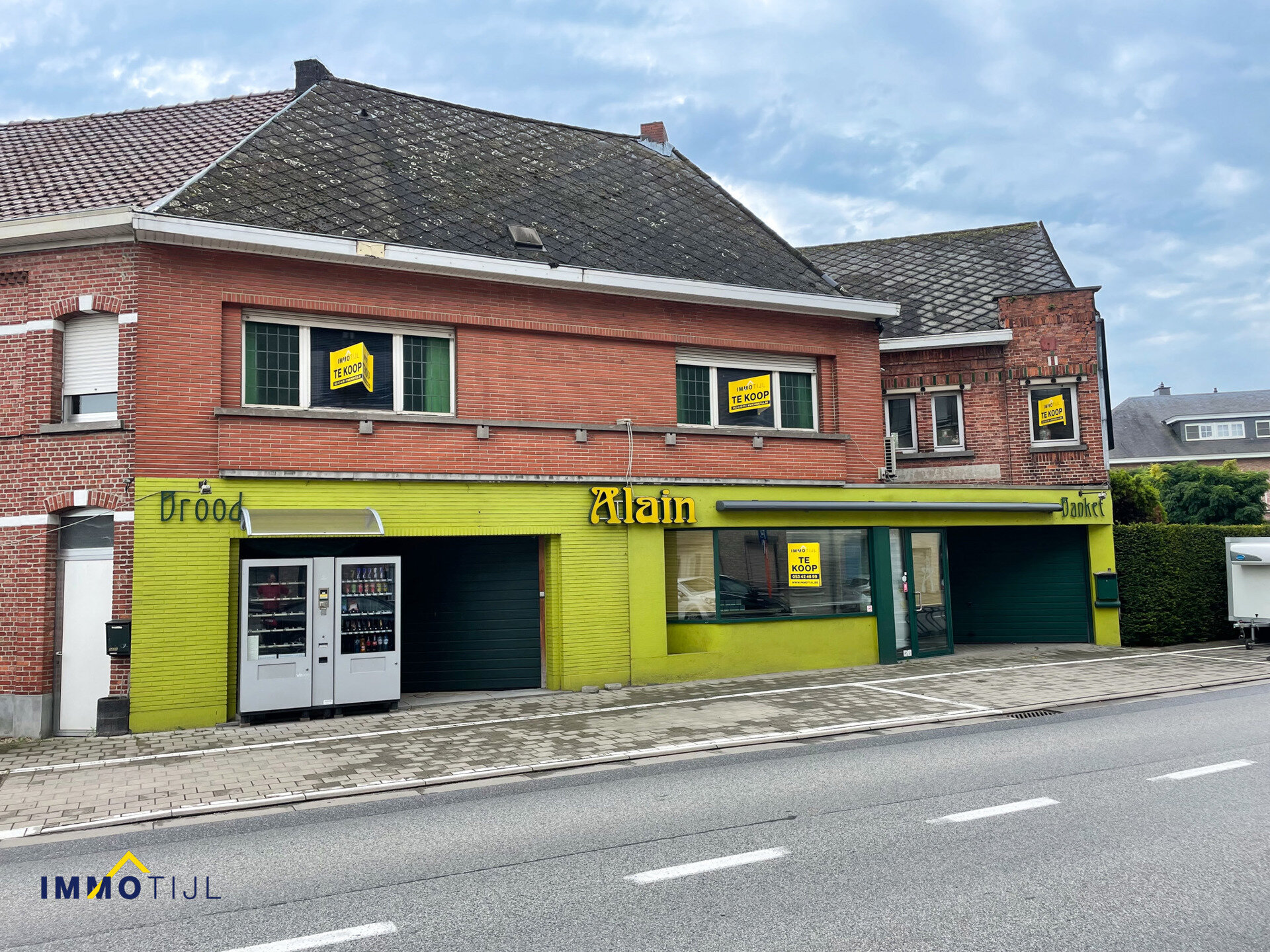 Gebouw voor gemengd gebruik te koop in Gijzegem